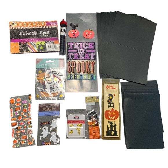 Complete Halloween Scrapbooking Kit With Stickers Embellishments Black Paper & E - Picture 1 of 12